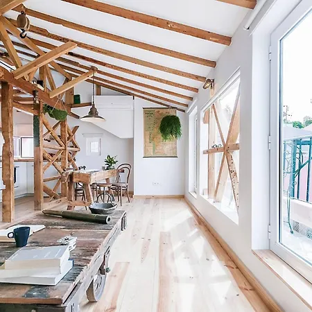 아파트 Balcony To Garden W Ac - Vintage Library 리스본